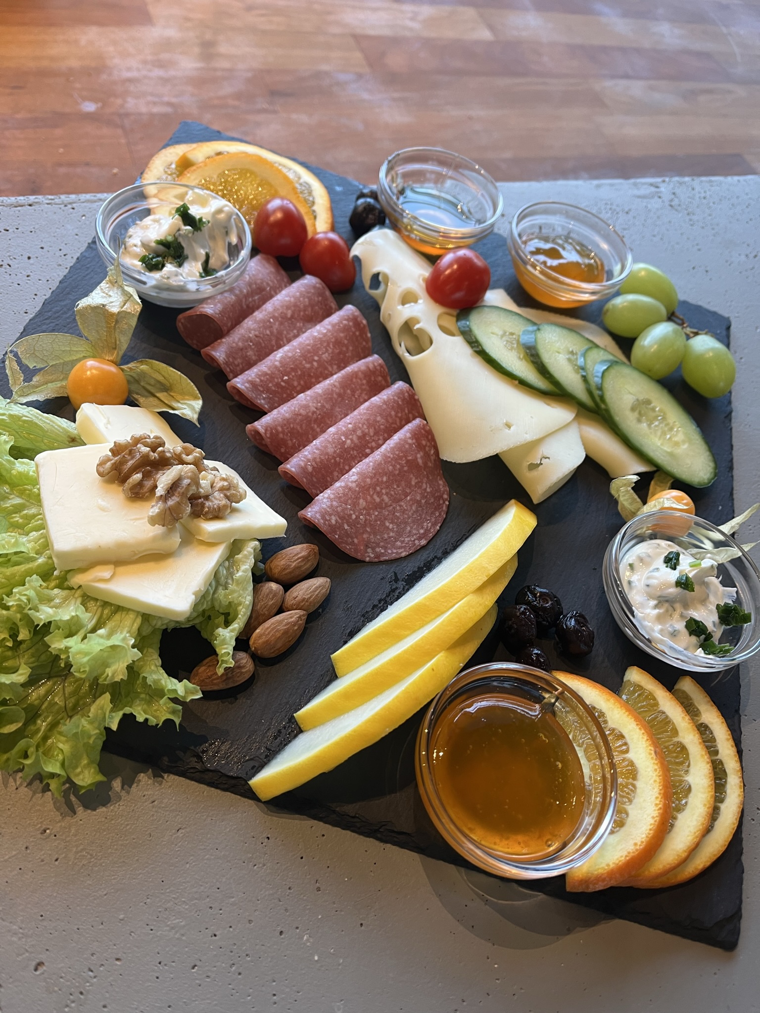 Mo's Cafe Kiel - Traditionelle Backkunst trifft moderne Café-Kultur